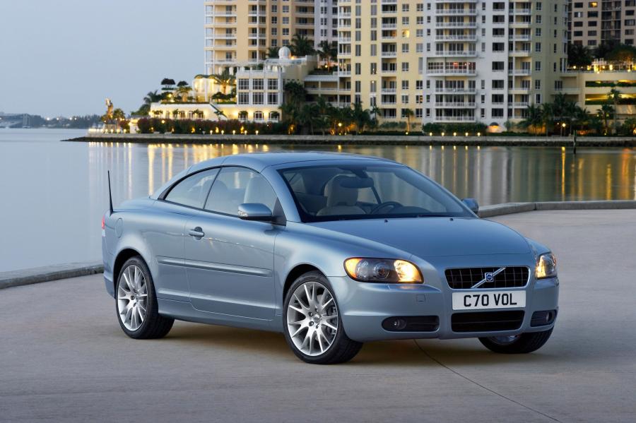  Volvo C70 T5 2005 года  (фото 47 из 93)